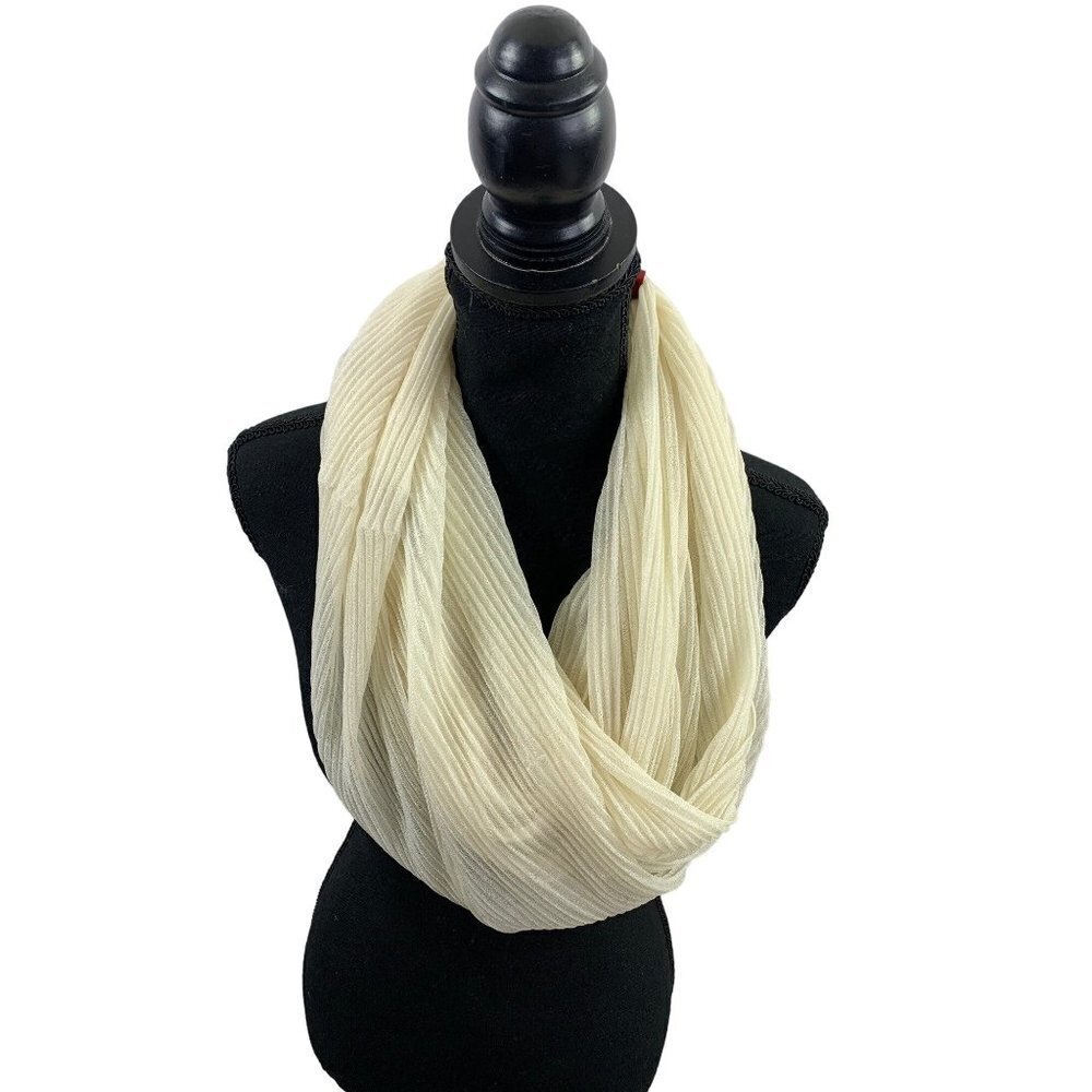 Dressbarn Women's Its a Wrap Loop Scarf